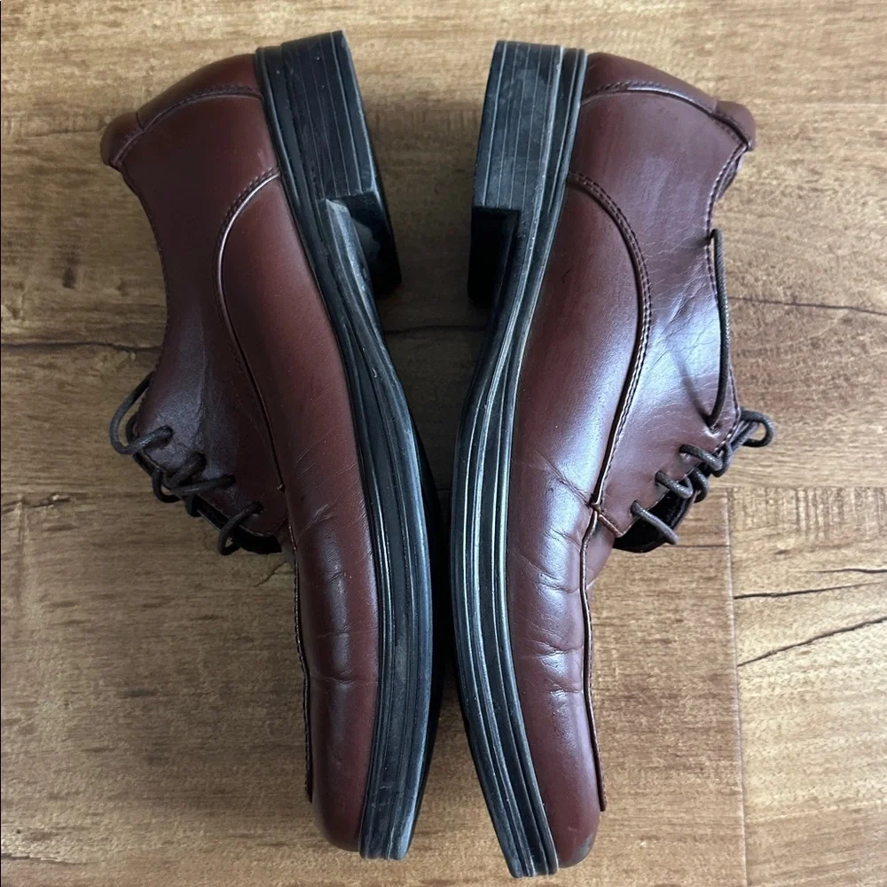 Apt 9 Men's Brown Leather Dress Shoes Size 10.5